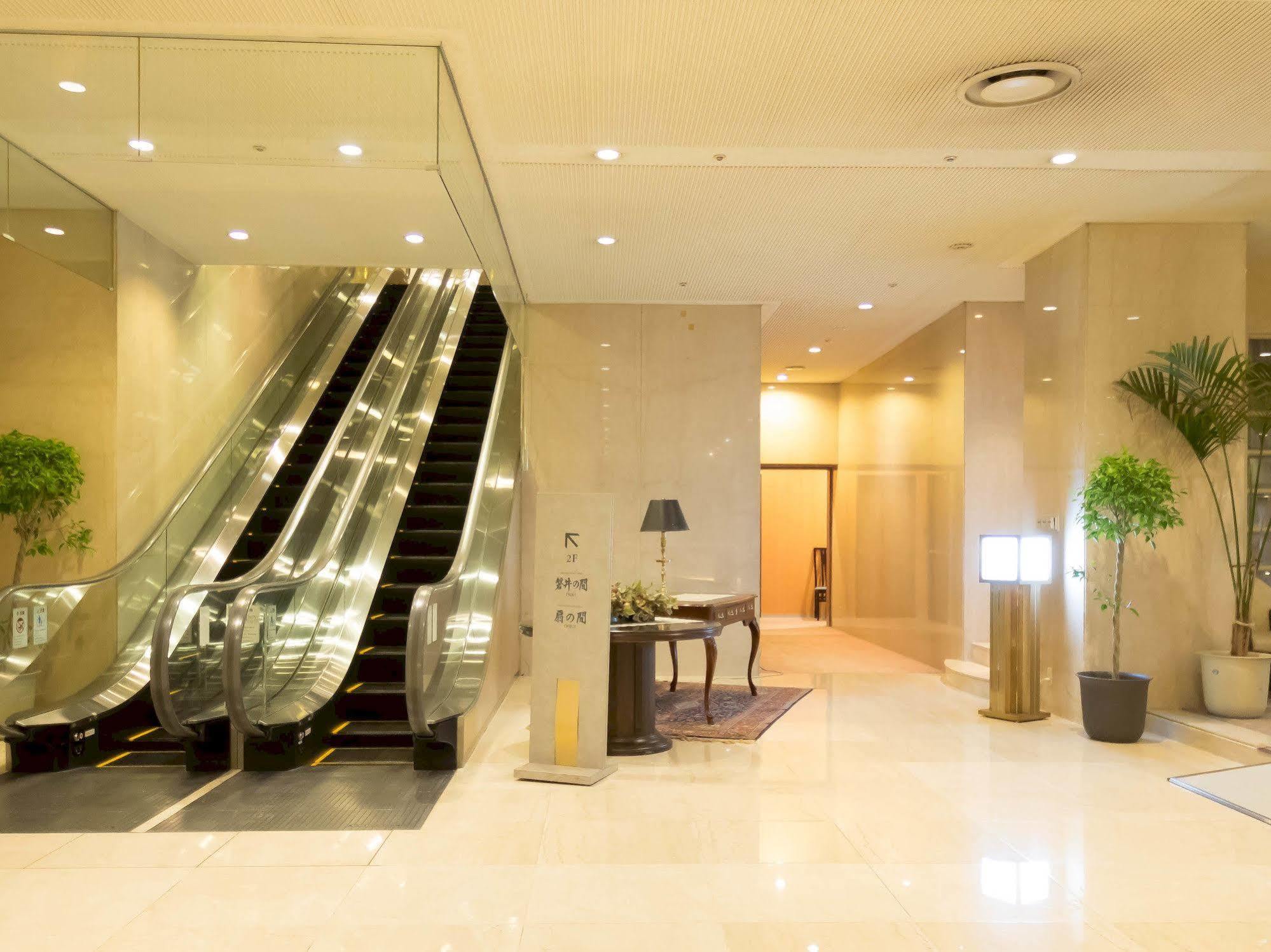 Bellino Hotel Ichinoseki Esterno foto